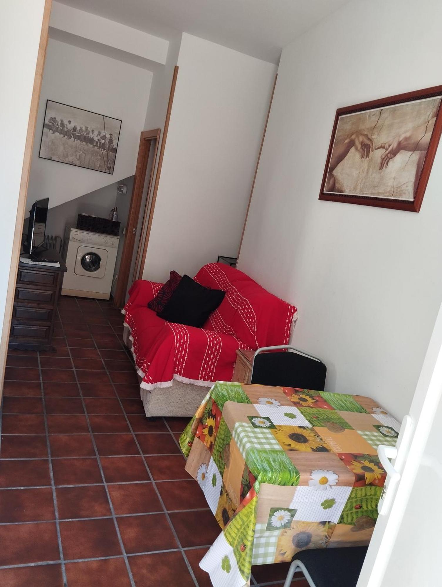 Apartamento En El Centro Del Pueblo Apartment Robledo de Chavela Exterior photo